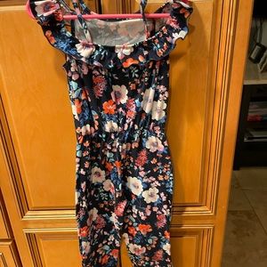 Girls romper size 4